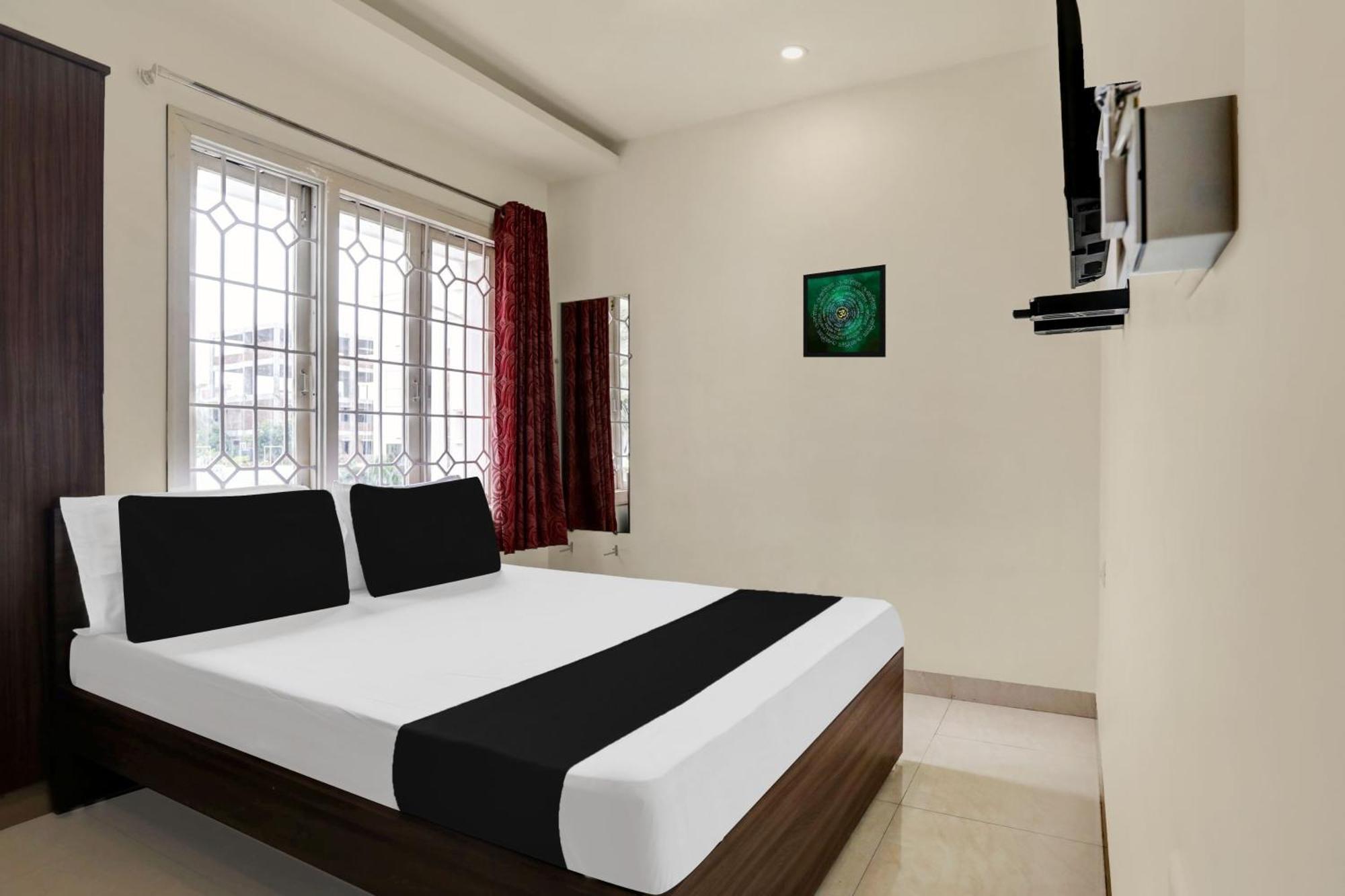 Super Hotel O Ashok Nagar Near Jntu College Kakinada Exterior photo